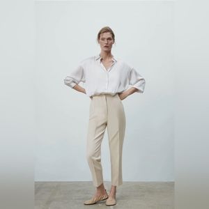 Never worn Zara High-waisted pants in oyster white